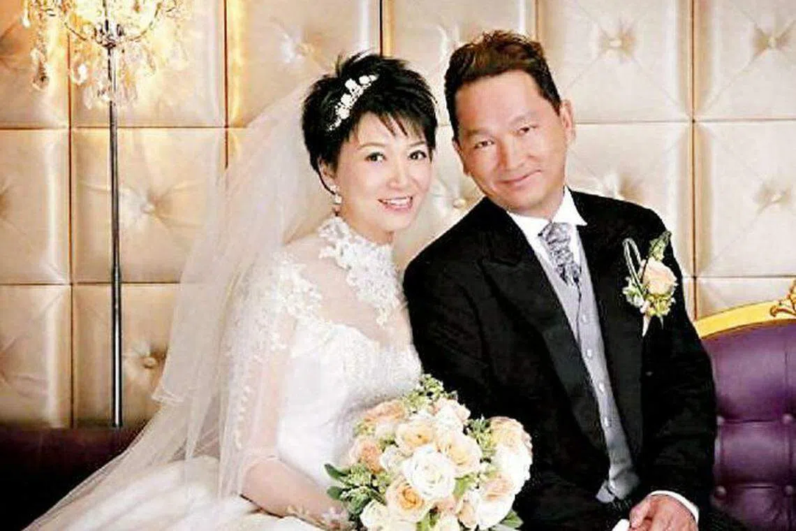 陈敏儿（左）与廖启智在圈中是公认的模范夫妻。（互联网）