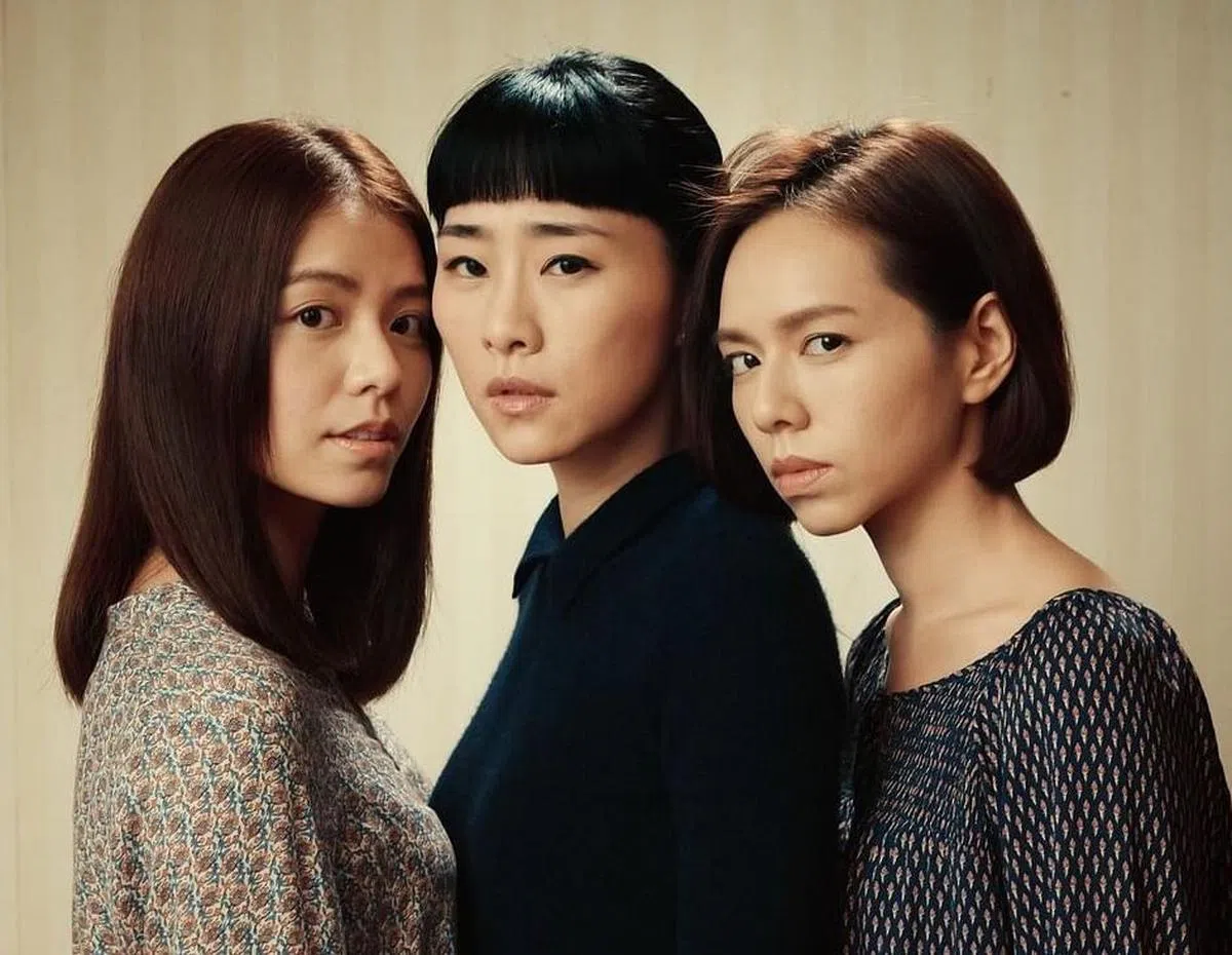 宋芸桦（左）和夏于乔（右）曾合作电影《灼人秘密》。（互联网）