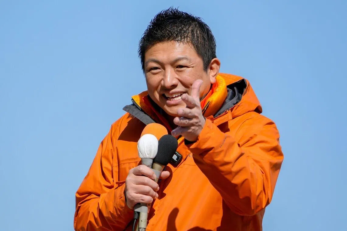 日本极右翼参政党党魁神谷宗币星期二在东京举行的竞选集会上拉票造势。（彭博社）