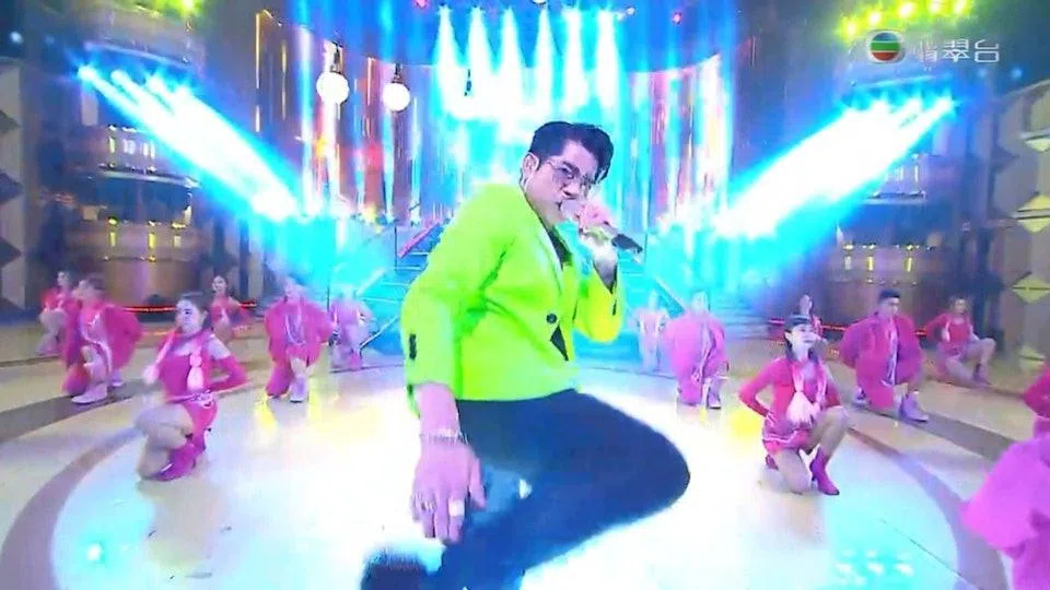 郭富城2022年回到久违的娘家TVB，在台庆节目演出。（互联网）