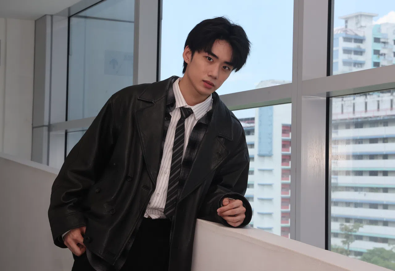 杨言出道两年累积不少经验，但华语还是把他难倒了。（邬福梁摄）