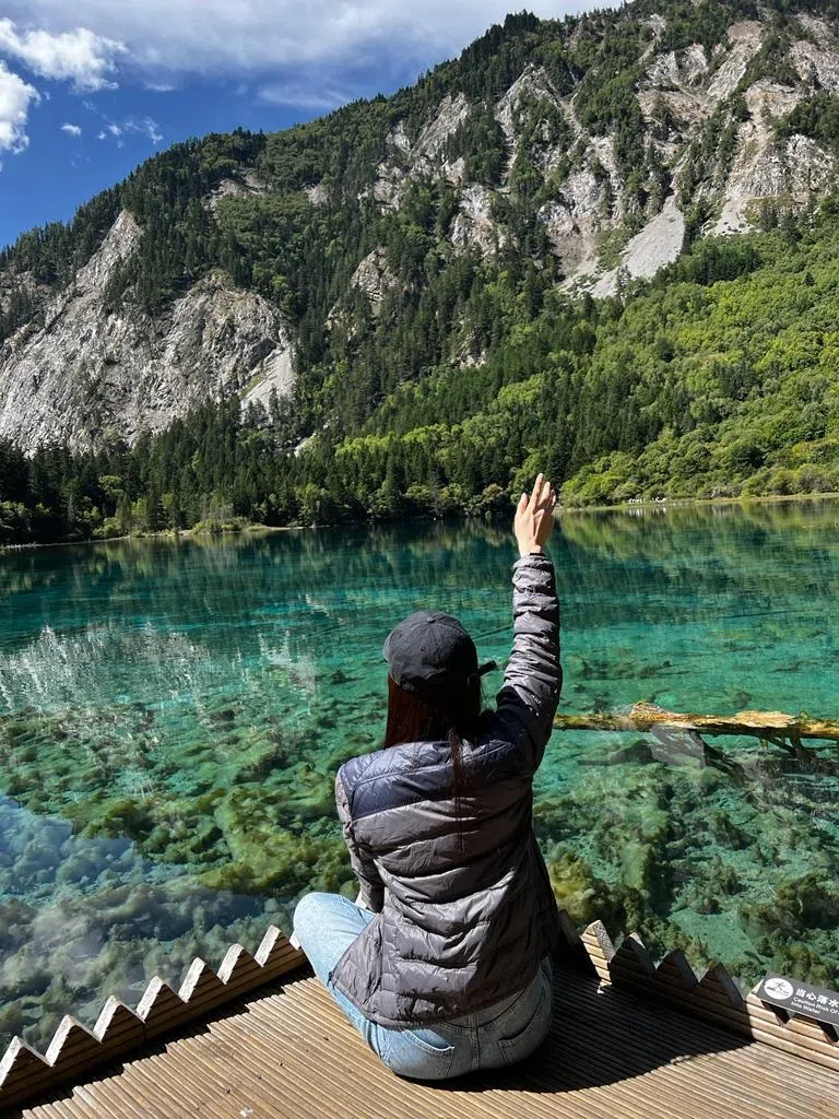 马艺瑄形容九寨沟的美，是一辈子一定要来一次。（马艺瑄提供）