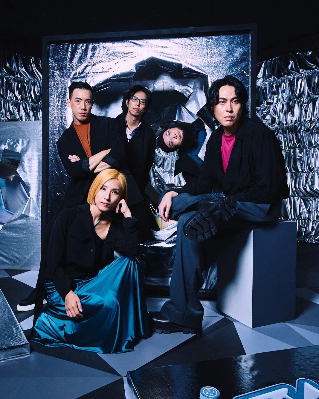 摇滚乐团“伤心欲绝”曲风深受庞克摇滚与另类摇滚影响。（取自乐团IG）