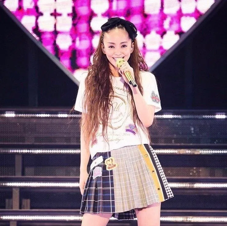 安室奈美惠深怕声带问题影响舞台表现，于是决定急流勇退。（互联网）