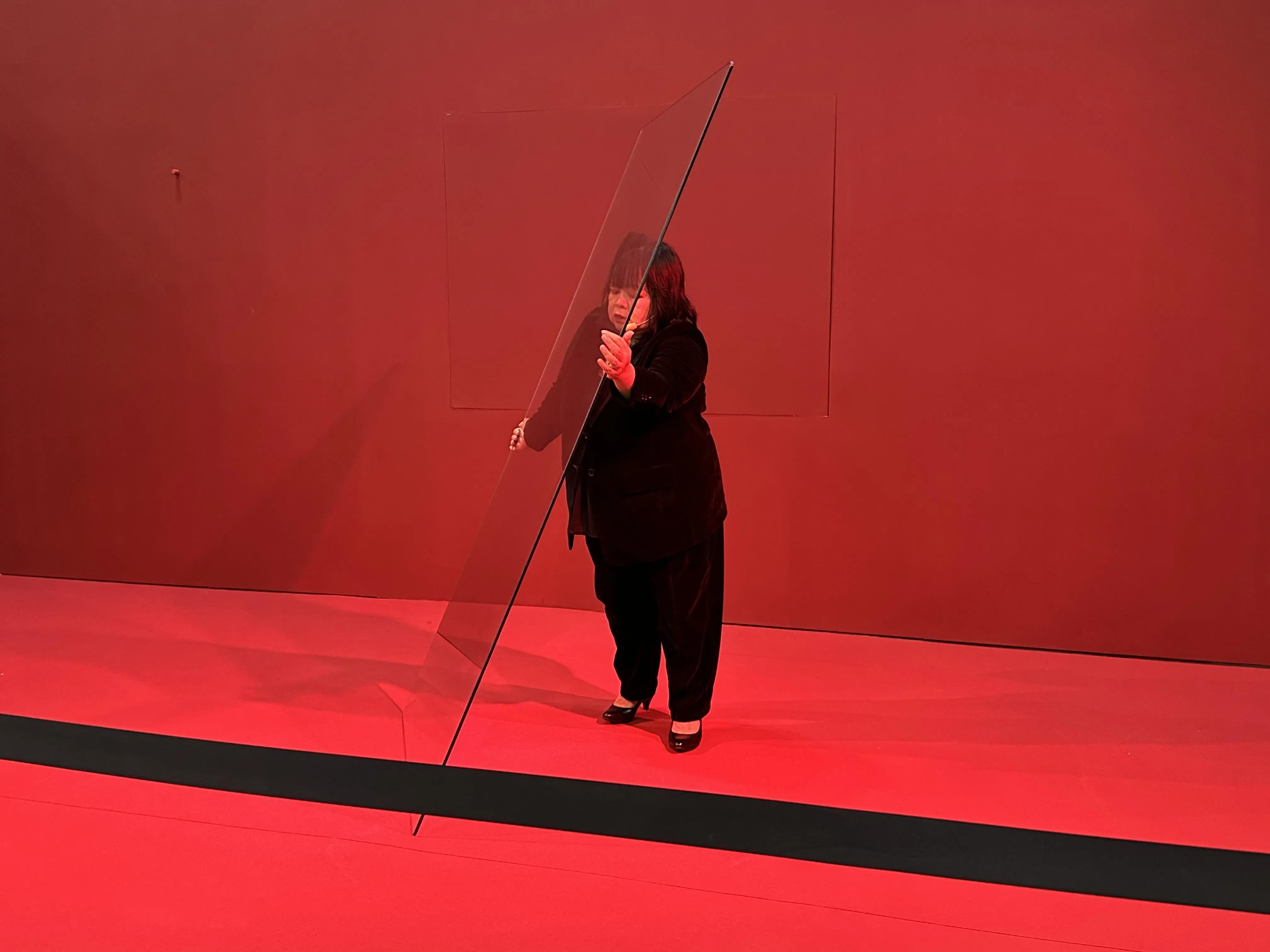 印尼麦拉蒂·苏若道默长达三小时的行为艺术令人动容。（黄向京摄）