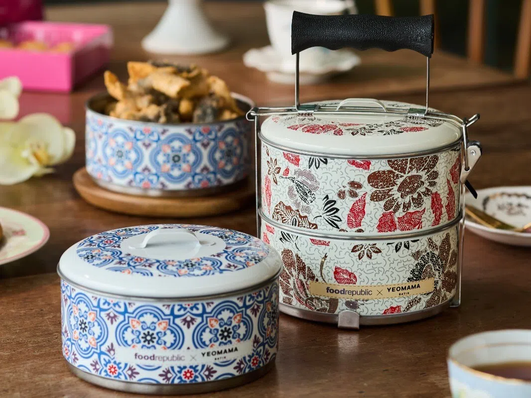 Exclusive Food Republic x YeoMama tingkat set.