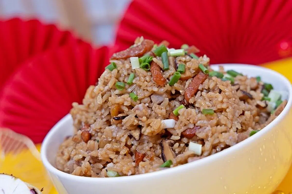 金芋满堂香菇焖饭。（视频截图）