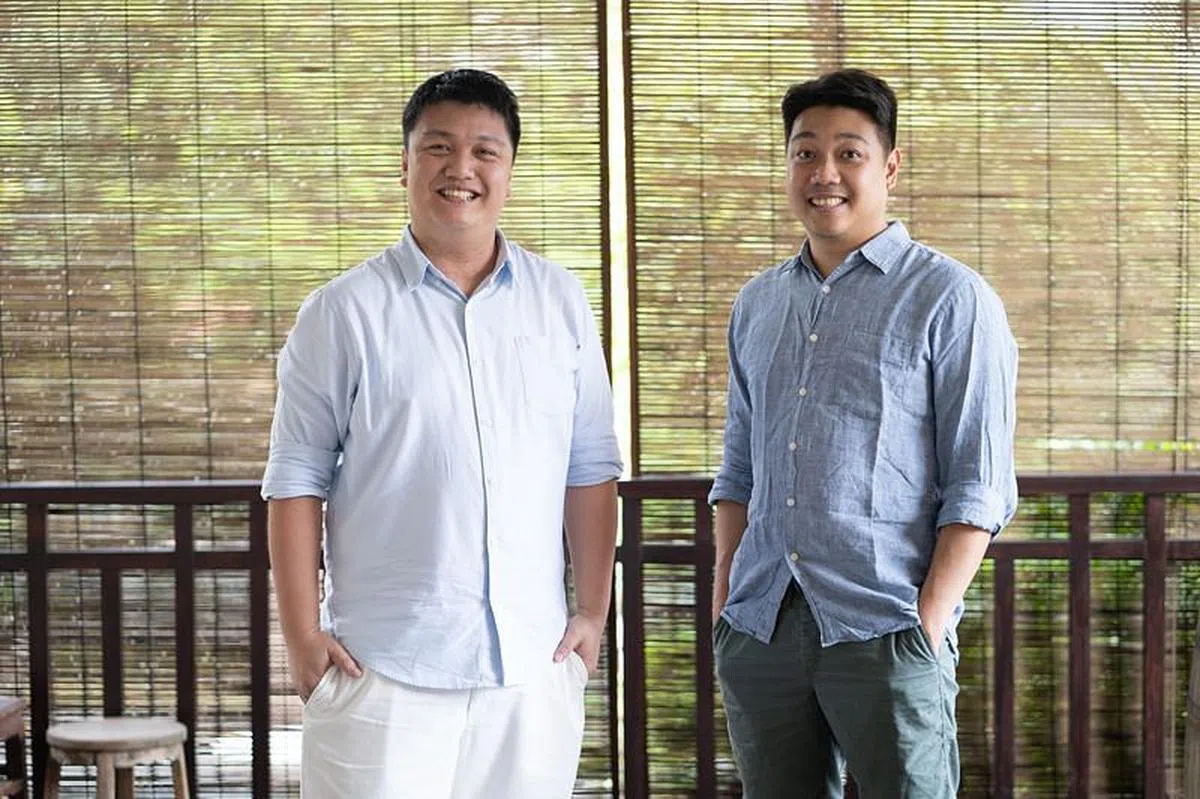 Weavve Home创办人严信（左）和陈奕惠借助Shopee平台推展业务，创造佳绩。（图/受访者提供）