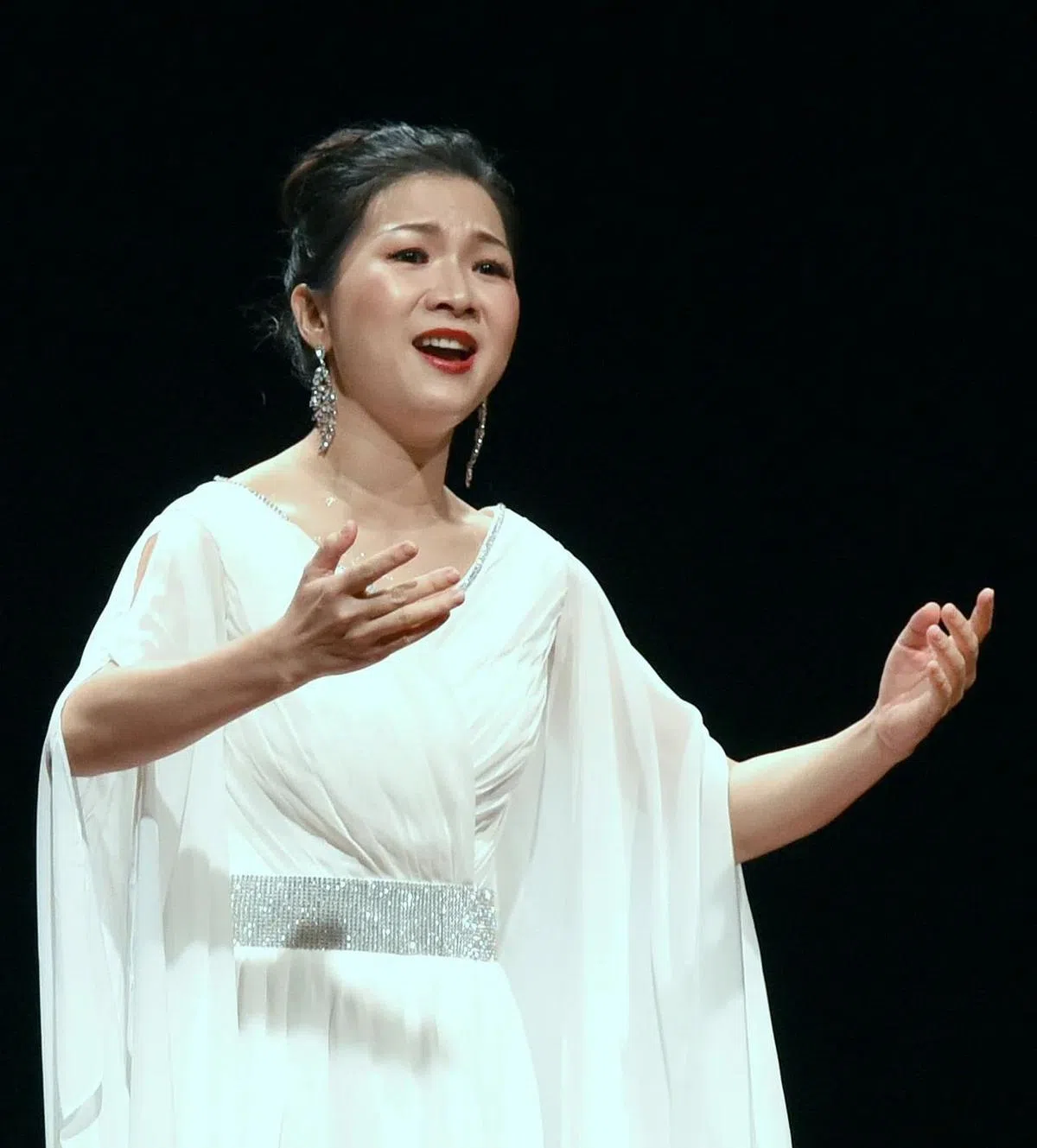 青年女高音罗静饰演女主角木槿。（主办方提供图片）