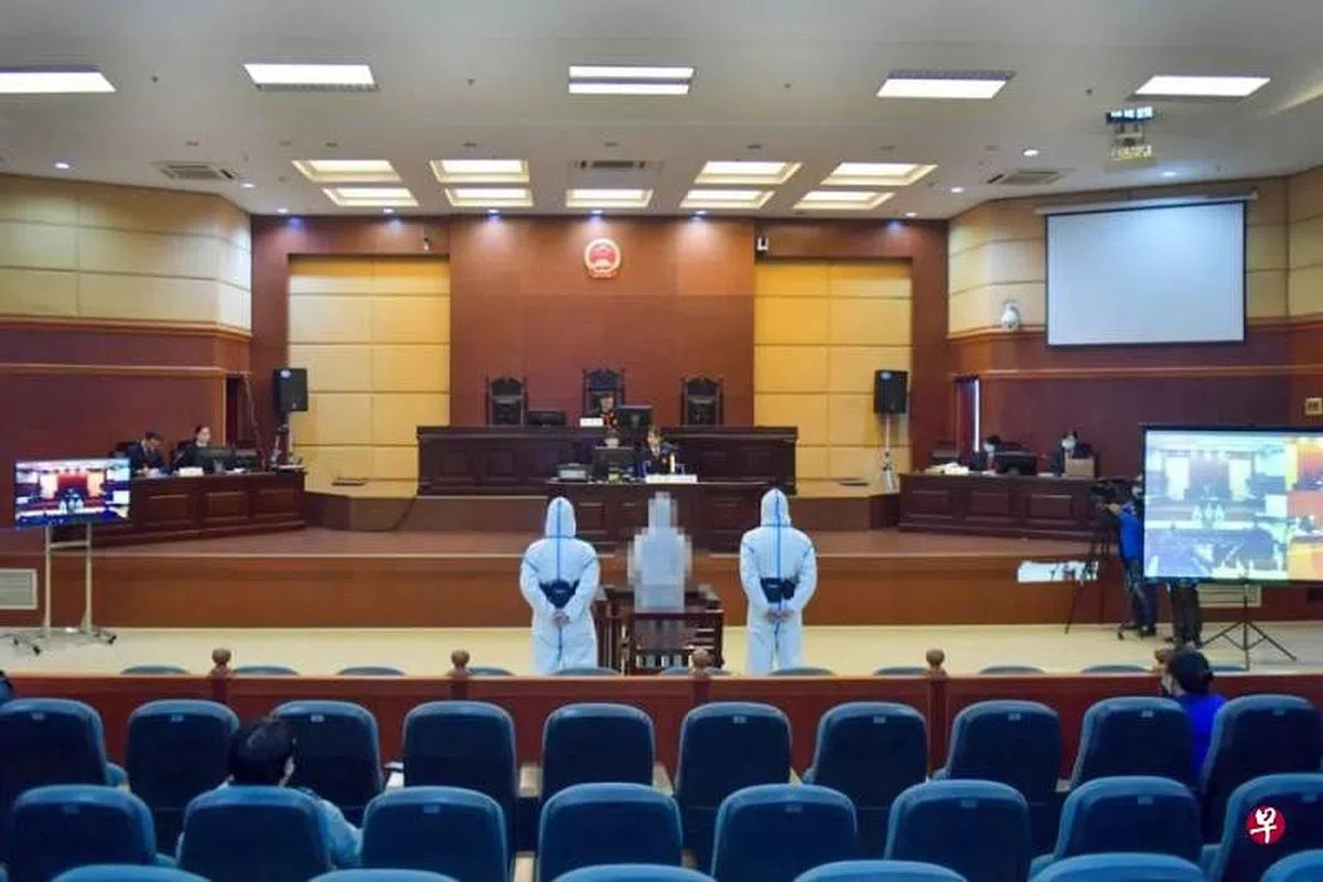 江西豪车醉驾喊“yu wei”被告人孙某因危险驾驶罪今天被判拘役两个月，处罚金人民币一万元（约2120新元）。（江西法院网）