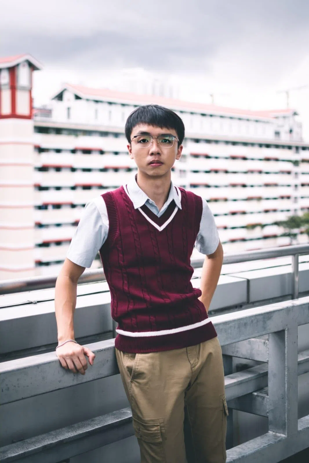 在北京大学深造的新加坡学生黄俊恒，曾经因没有选入高才教育计划而失落，如今他已释怀，目前更专注于确保学习和兴趣取得平衡发展。（受访者提供）