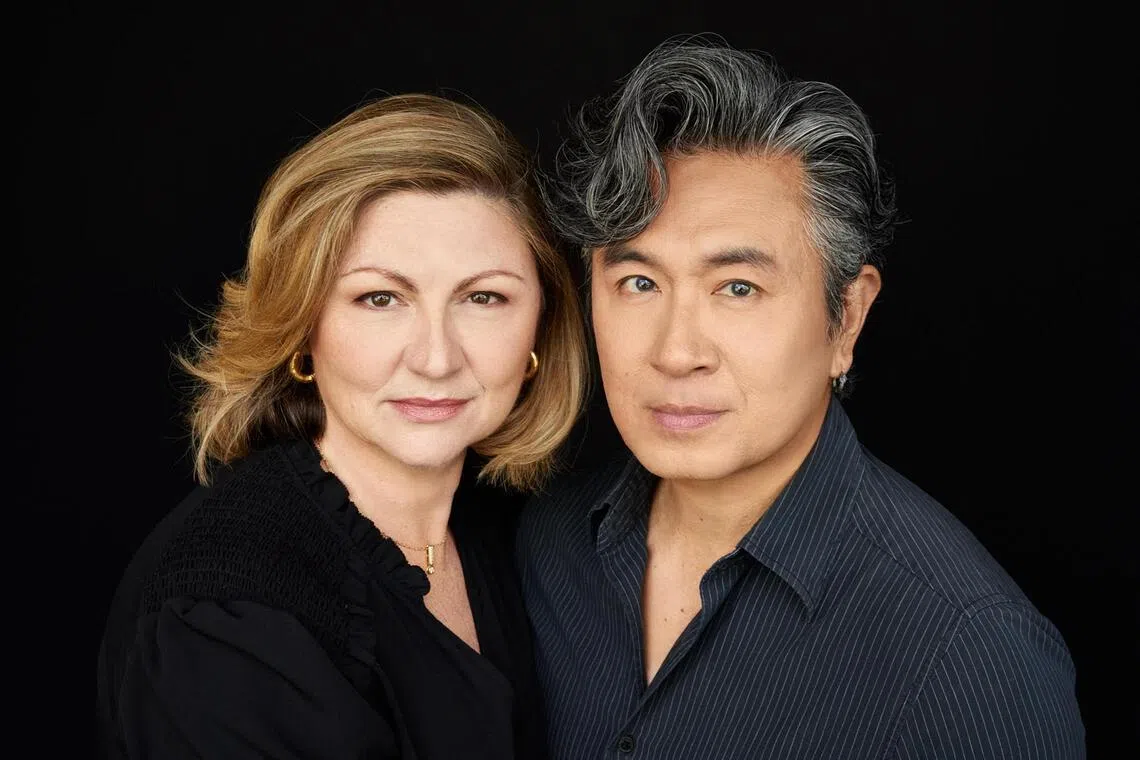 彭耀顺与妻子崔希在2010年联合创办彭魔剧团。（Pangdemonium提供）