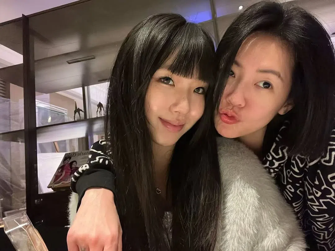 小S在美国念书的大女儿Elly回台湾。（取自小S IG）