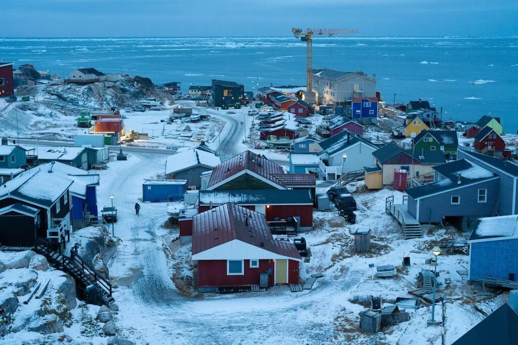 吴俊刚：美国正在加速自毁长城