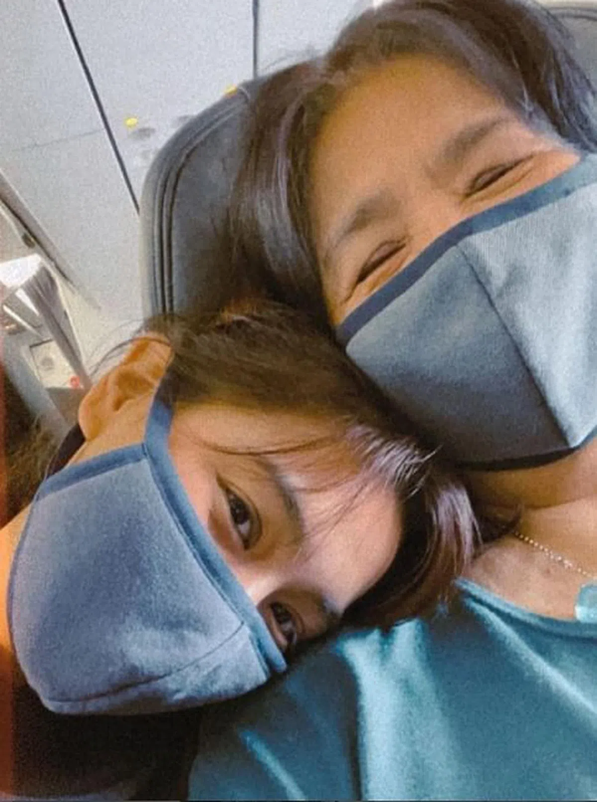 能够依偎着妈妈，让萧歆霓觉得再辛苦也值得。（新传媒提供）