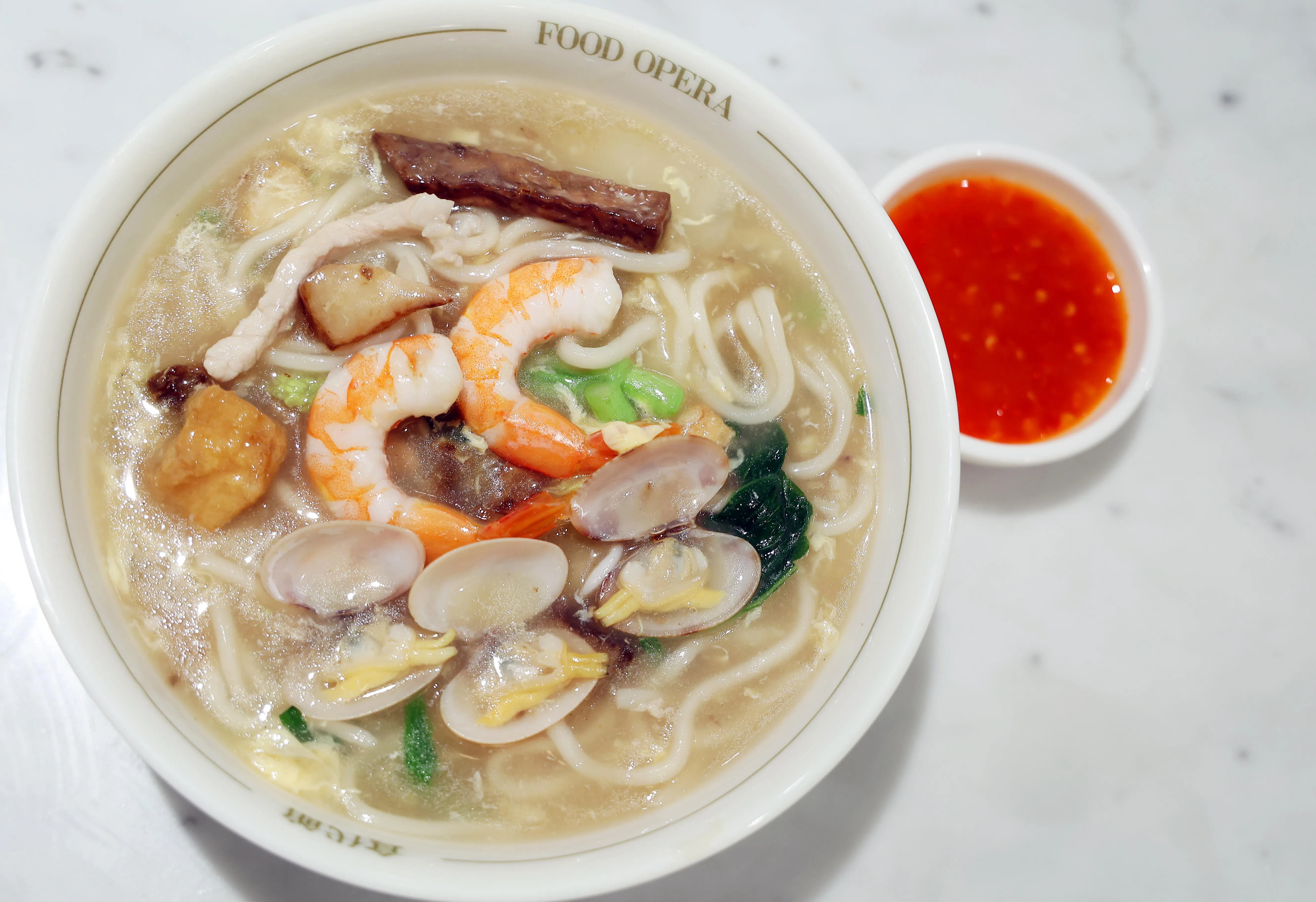 民众白卤面是一道兴化美食。（萧紫薇摄）