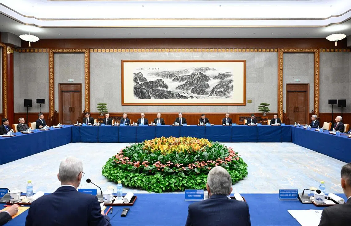 丁薛祥、王岐山会见清华经管学院顾问委员会委员代表