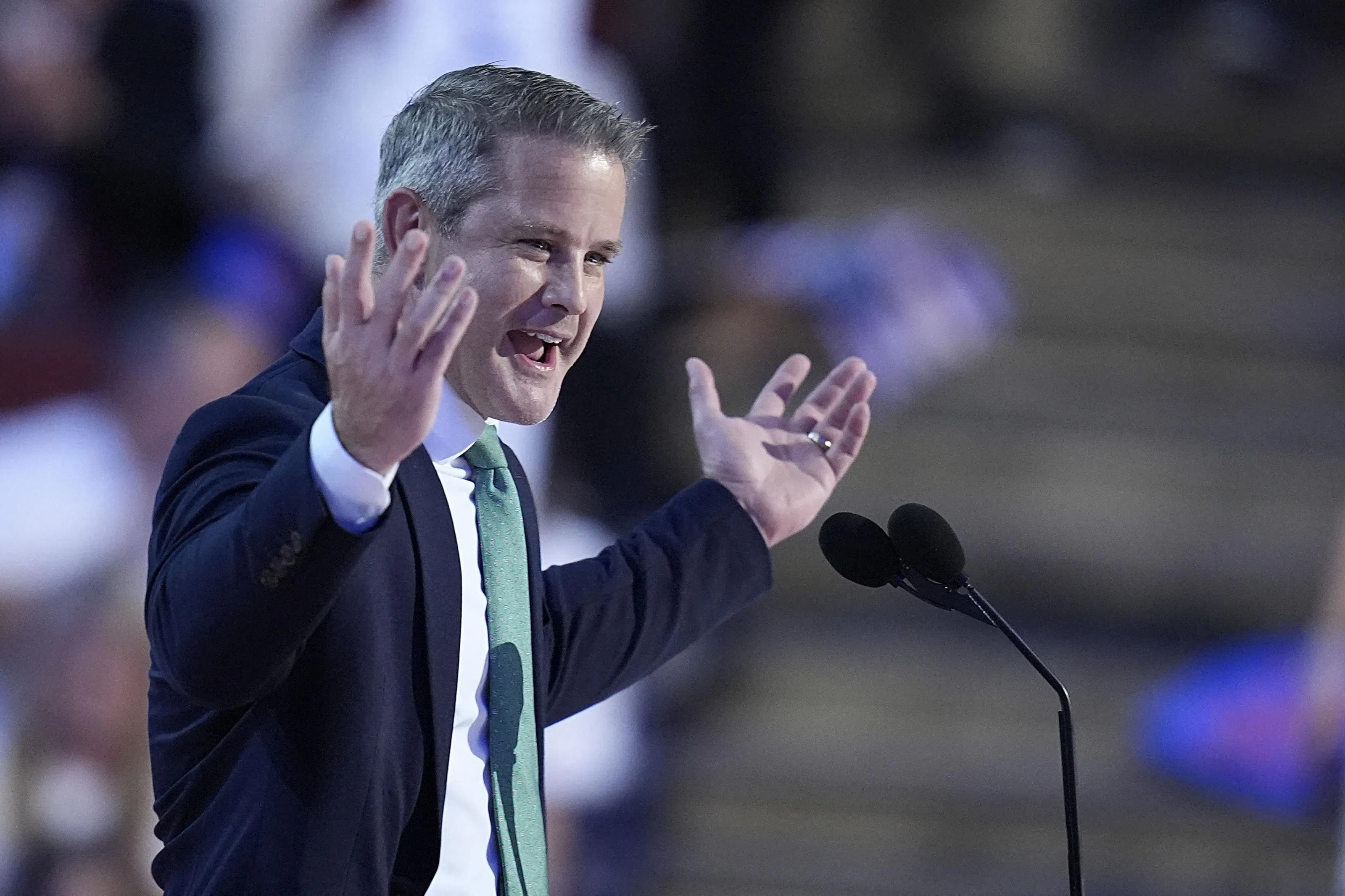 伊利诺伊州前共和党众议员金辛格，是2021年投票弹劾时任总统特朗普的10名众议院共和党人之一。（路透社）
