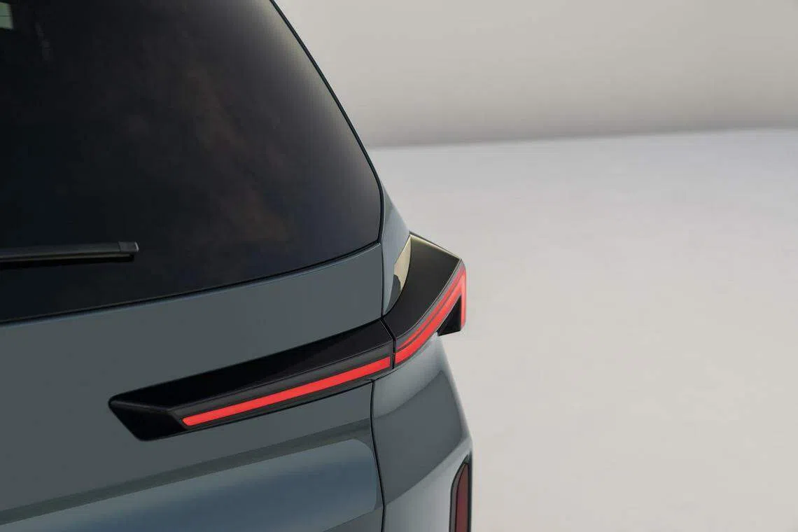 车身突出的尾灯，增强了车子的雕塑感。（车商提供）