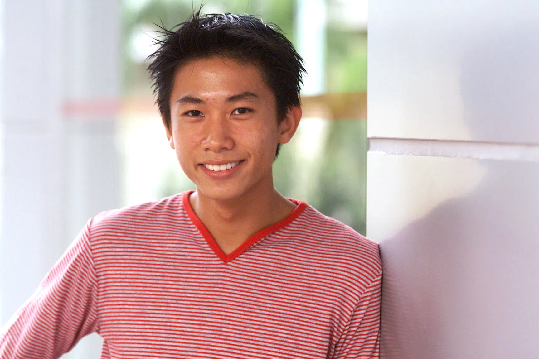 陈泂江念中四时参加《星期5周报》的校花校草比赛，获得“草王”封号。（档案照片）