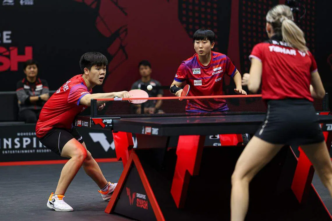 混双组合郭勇（左）／周靖祎（右）止步16强。（关俊威摄）