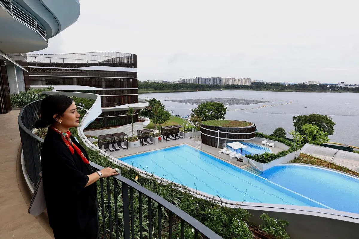 会员将能在无边界游泳池欣赏蓄水池美景。（陈来福摄）