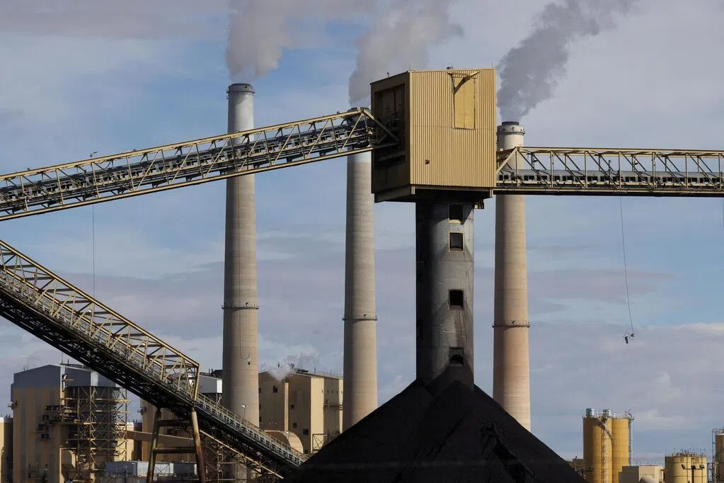 张田勘：美政府撤销温室气体危害认定背后的复杂博弈