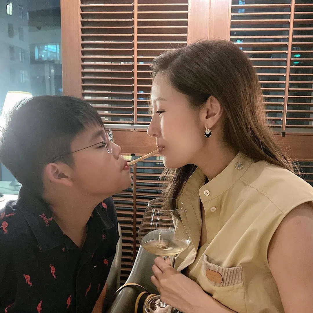 李嘉欣希望儿子靠自己的努力去获得自己想要的。（取自艺人IG ）