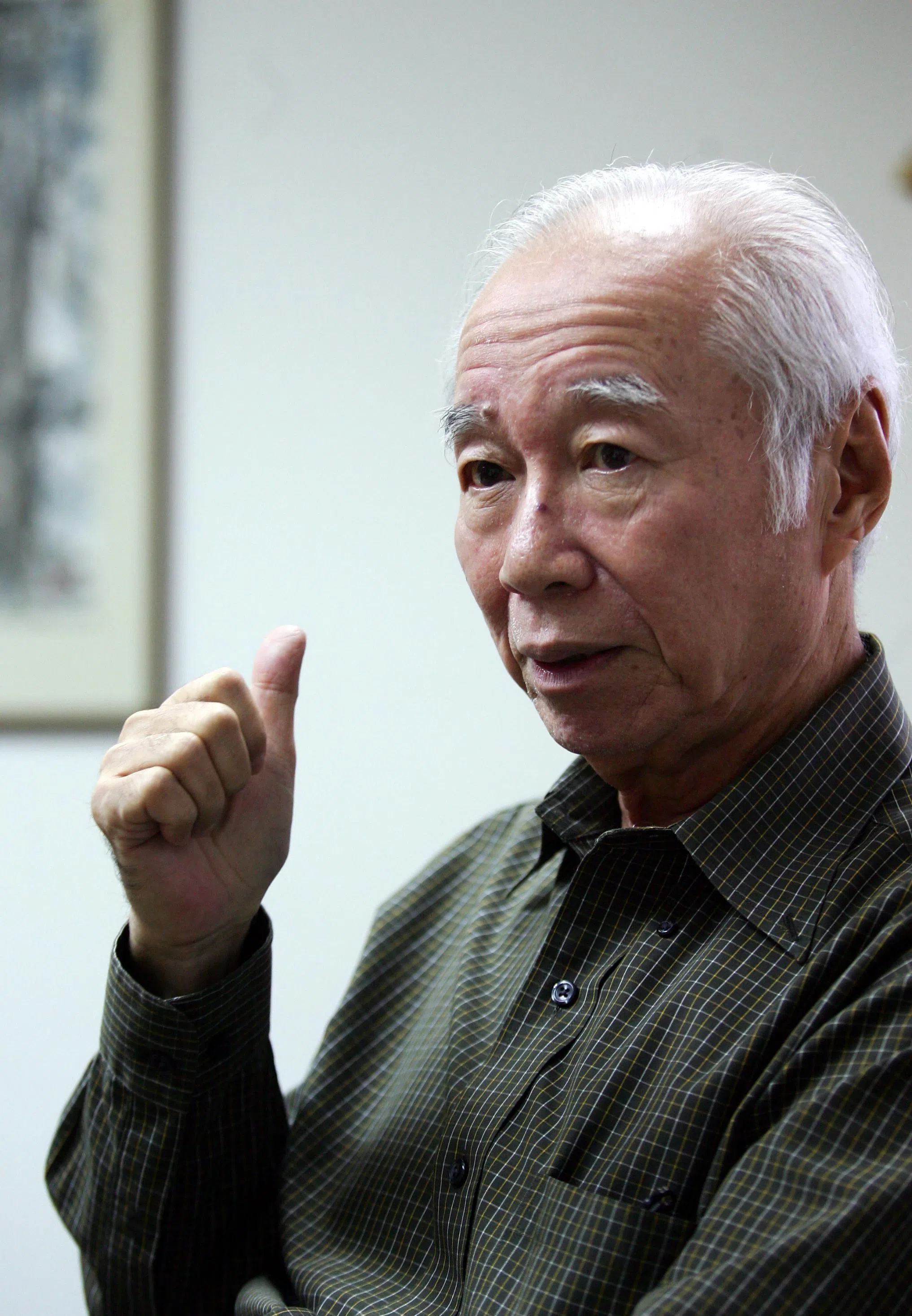 通晓九种语言的陈加昌，从《中兴日报》写到泛亚通讯社，半世纪奔走于冷战现场。（档案照）