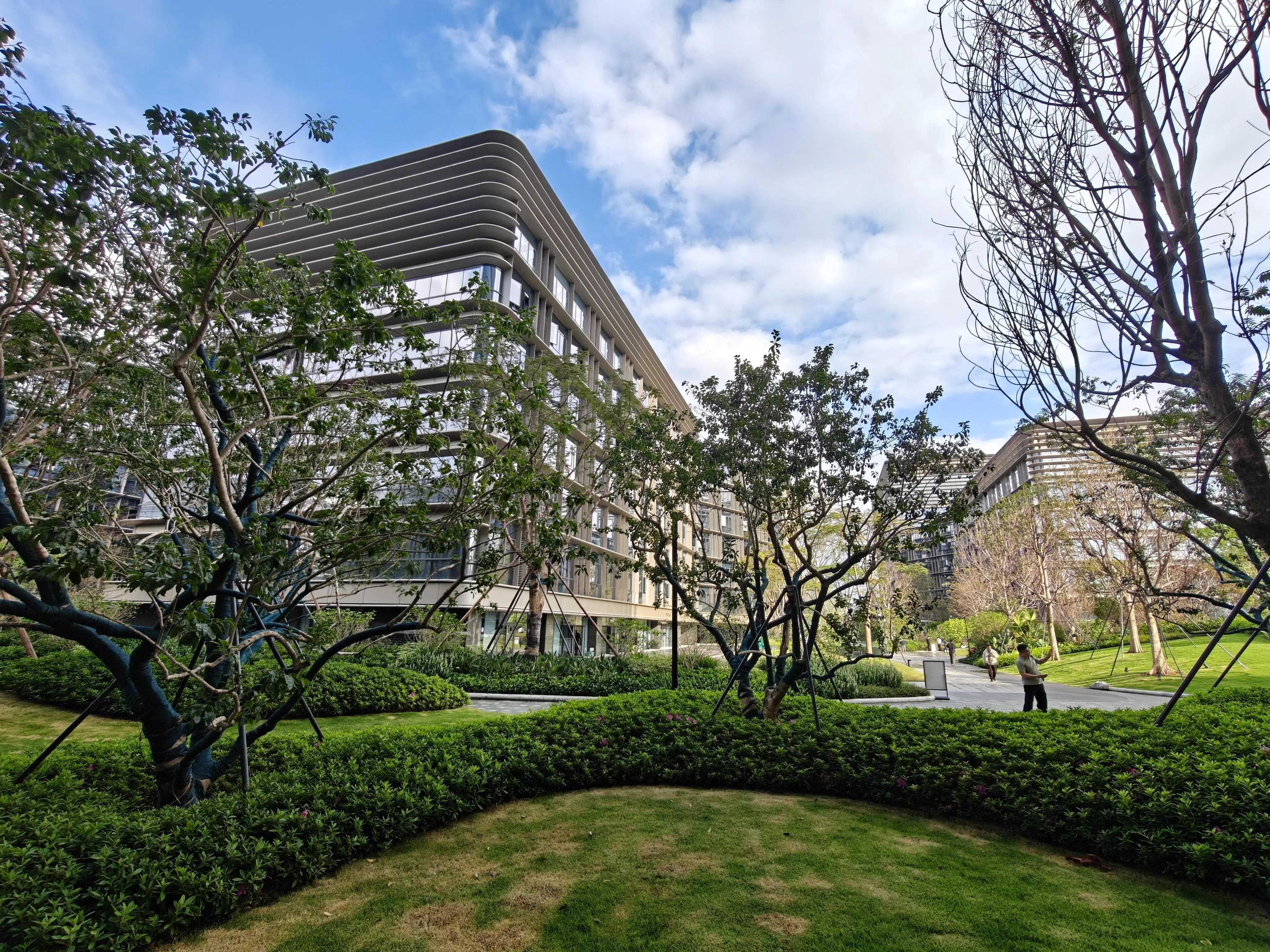 风景照色彩略显饱和，但很讨喜。（黄少伟摄）