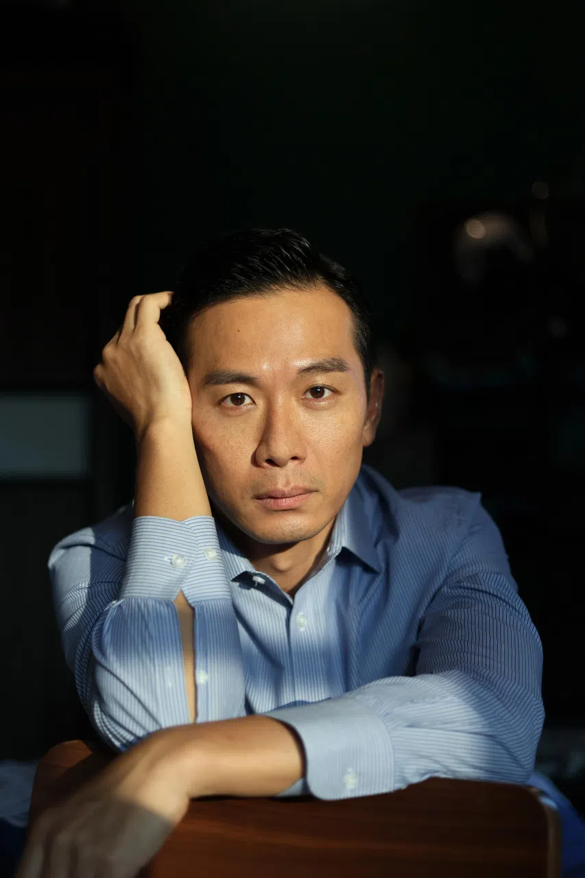 戚玉武在新剧中挑战新演法。（龙国雄摄）