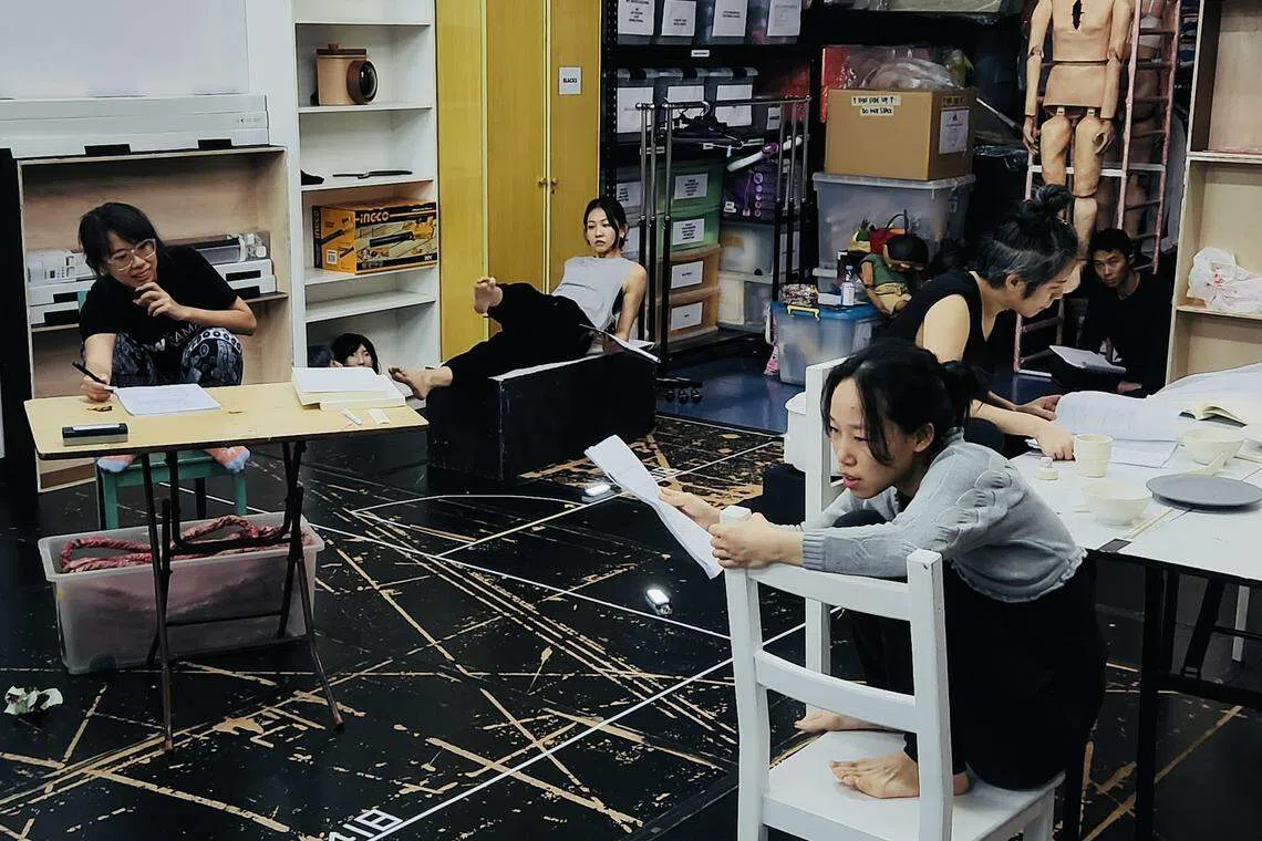 《移心》的排练将纸上剧本化为现实，为Rudra开启新的创作维度。（十指帮提供）