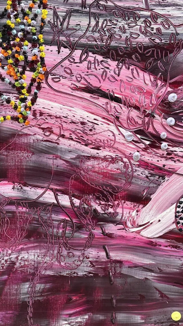 Gana Art展出川内理香子的首场个展“The Blade of the Forest Within”，以鲜明色彩和立体笔触吸睛。（孙靖斐摄）