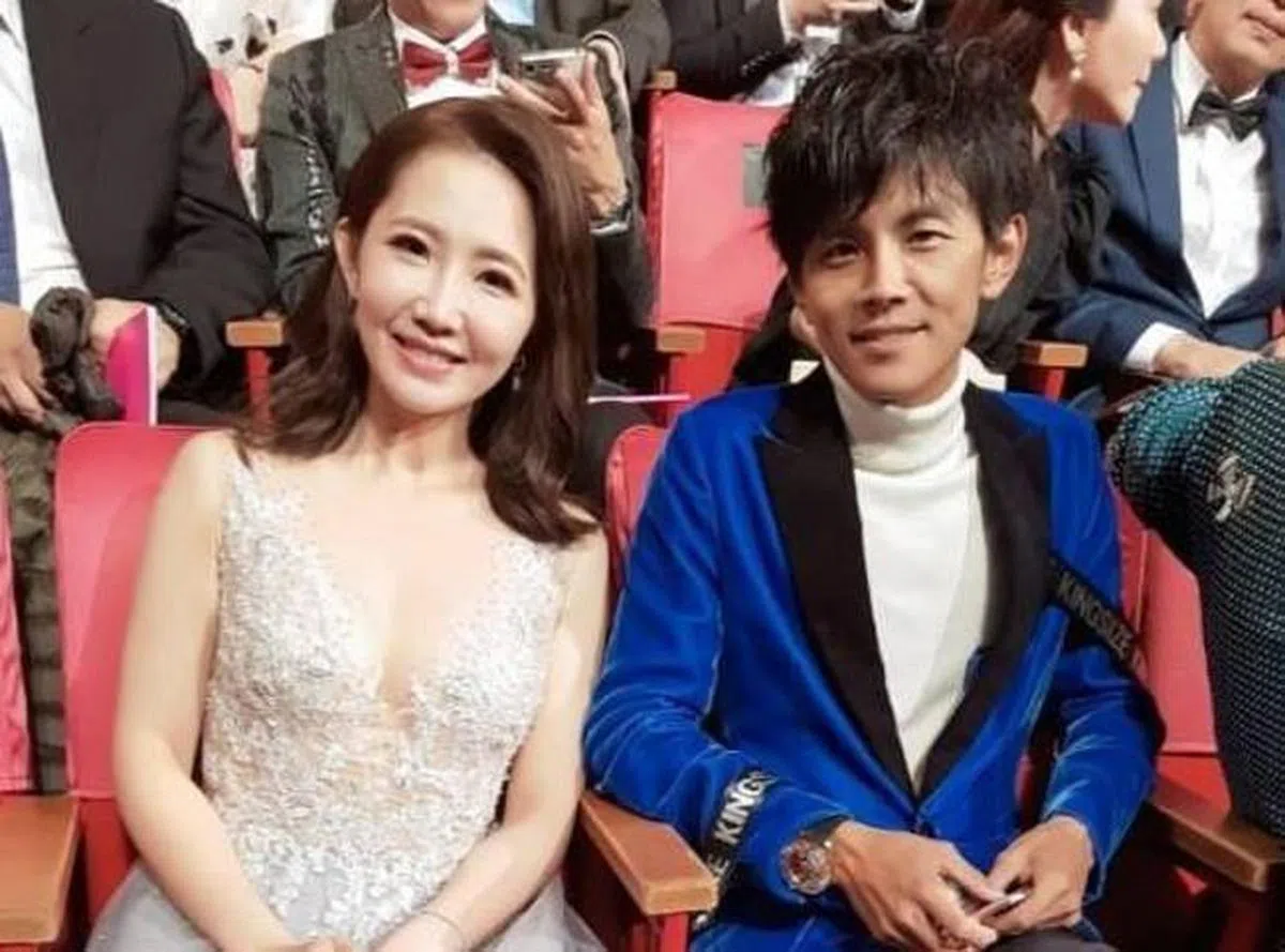 谢忻曾与阿翔一起主持《综艺大集合》。（互联网）