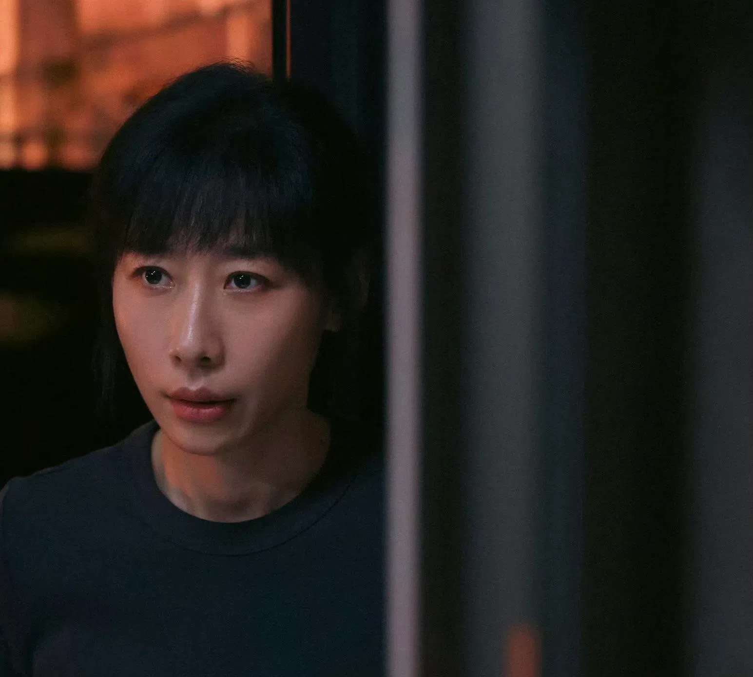 任素汐饰演的刑警胡文静，因意外卷入毒品交易，成为案件关键人物。（取自剧集微博）