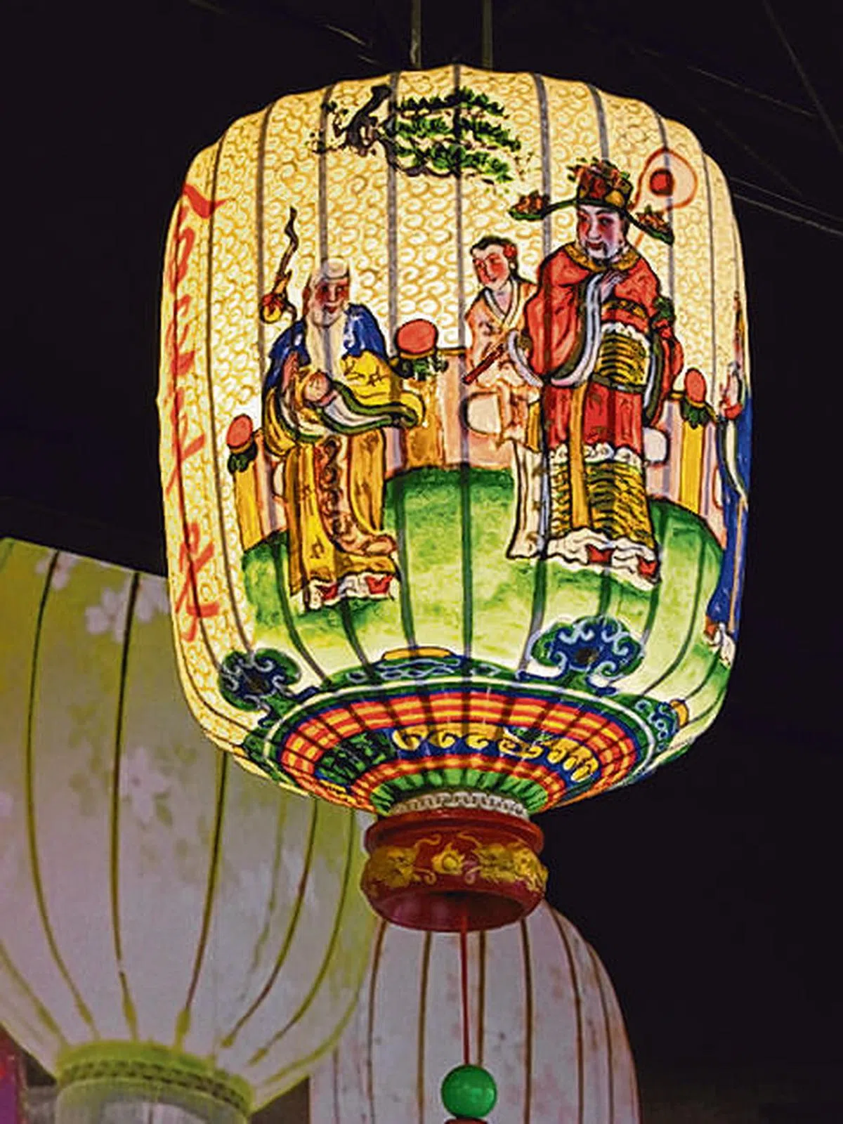 传统的庙宇灯笼。