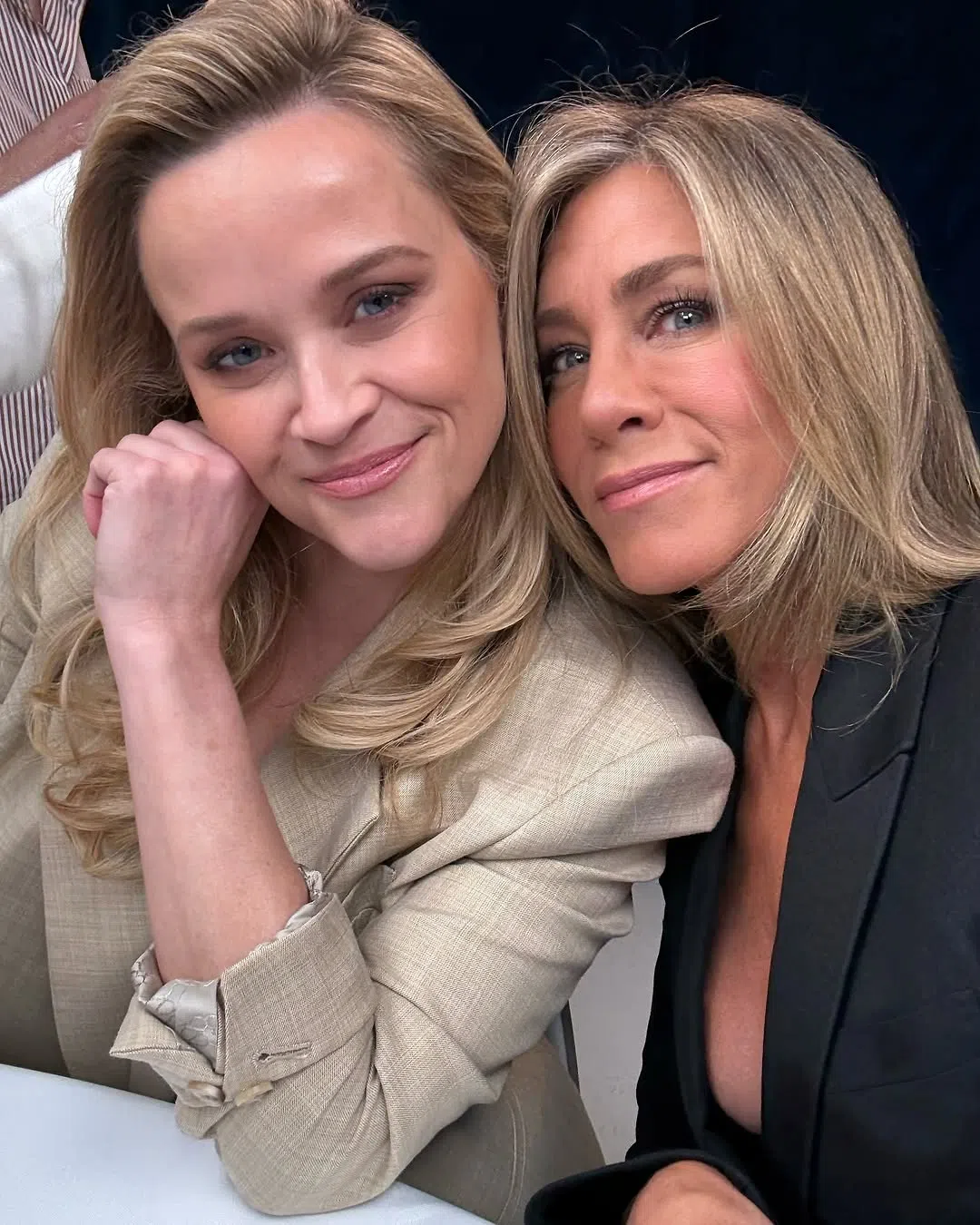Reese Witherspoon（左）和Jennifer Aniston于公于私都是默契十足的伙伴。（取自Jennifer Aniston IG）