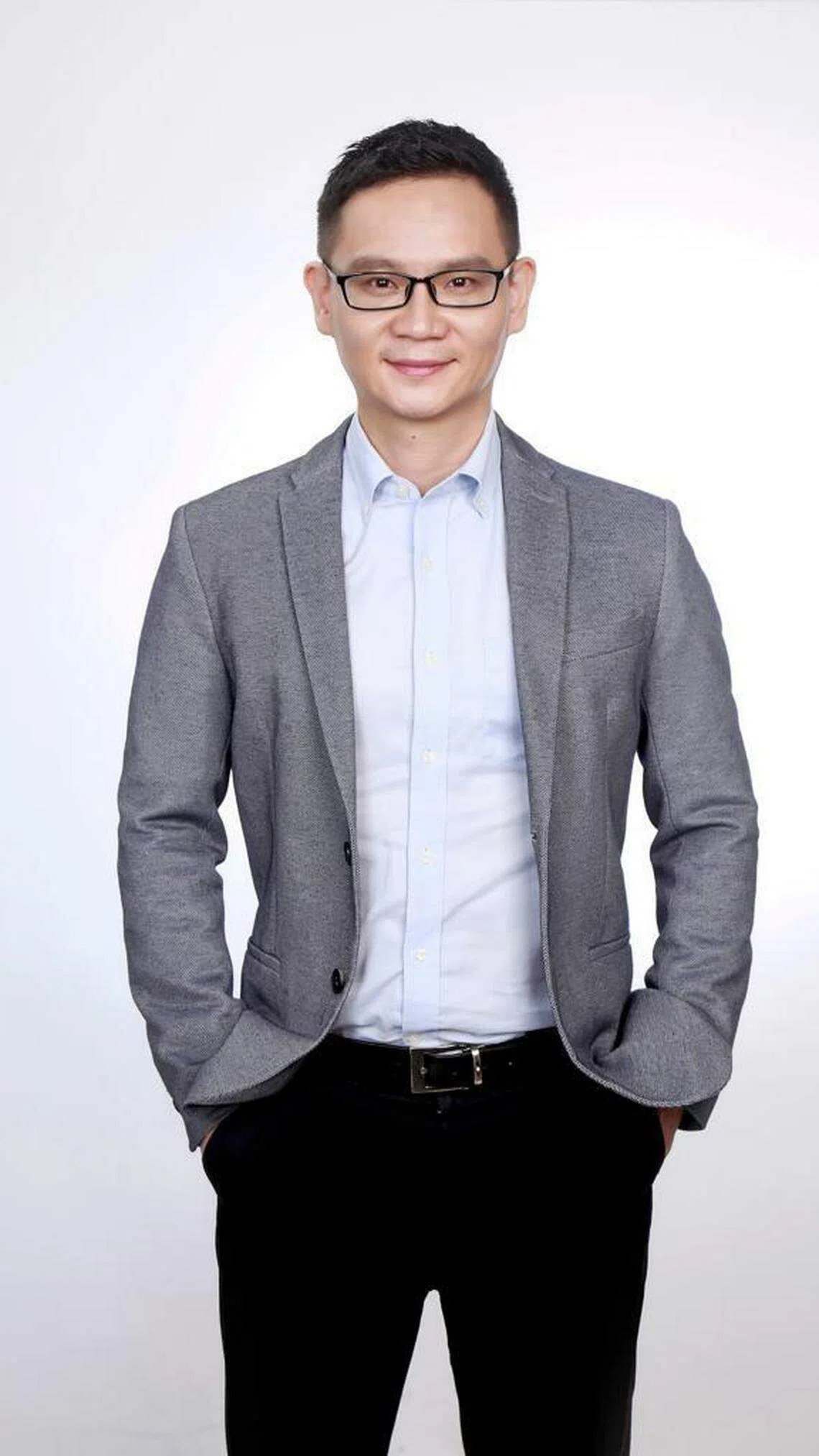 辉立证券投资组合经理韩巍说，虽然美国不再像过去那样独大，但它还是通过价值观输出和货币等方式，继续领导世界。（受访者提供）