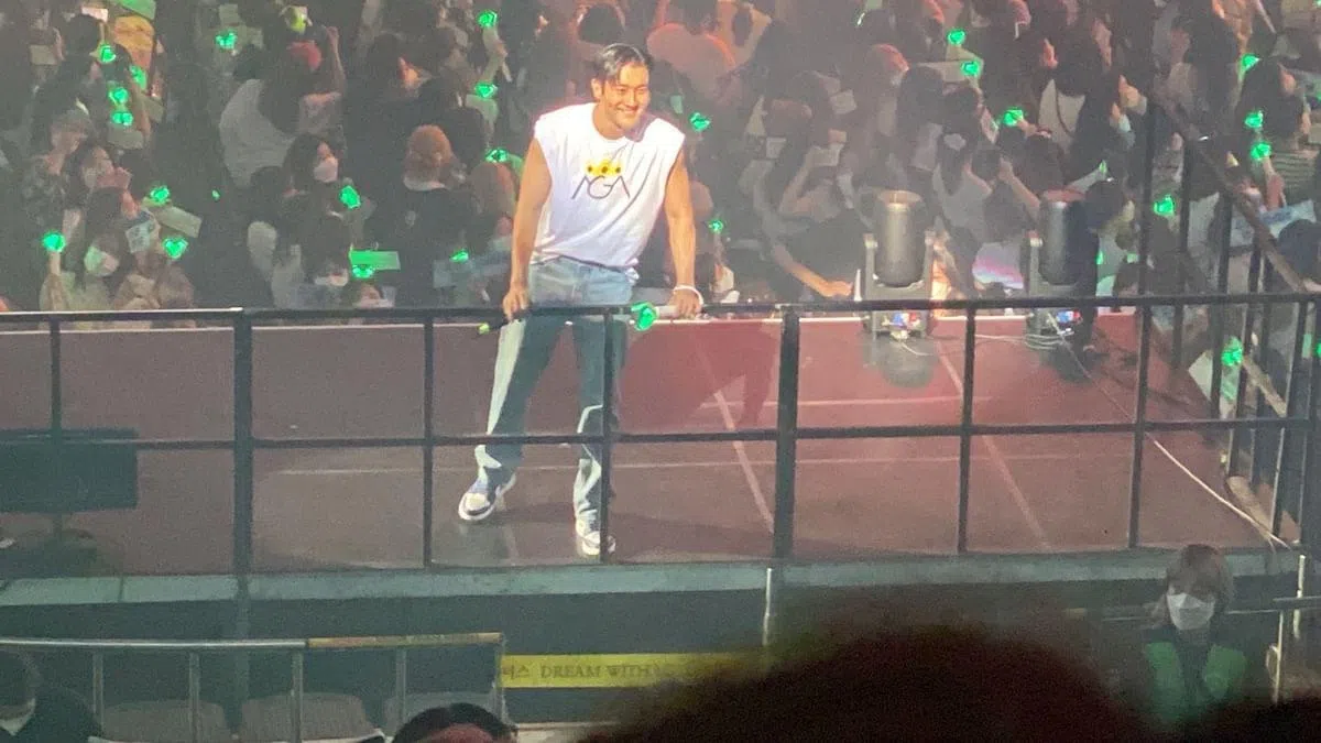 可以看出读者的bias绝对是始源。（读者提供）