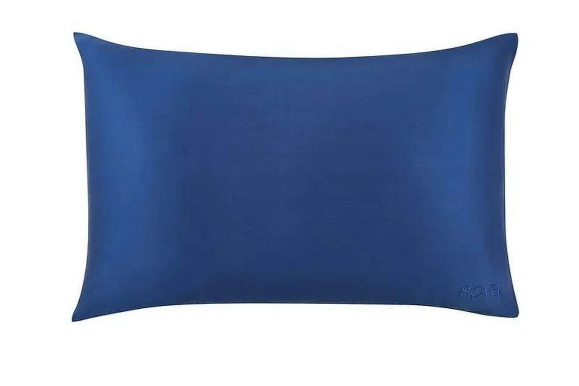 Sova的桑蚕丝绸枕套让睡眠有了丝滑享受。（取自品牌官网）