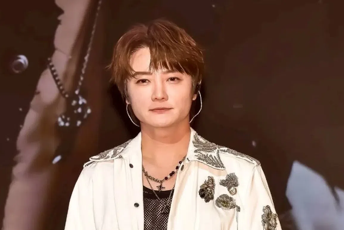 F.I.R前成员阿沁和Faye有过一段情。（互联网）