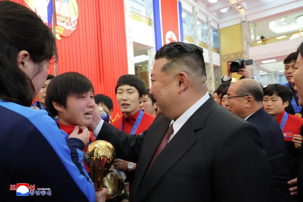 韩国智库：金正恩今年公开活动共118次 为九年来最多