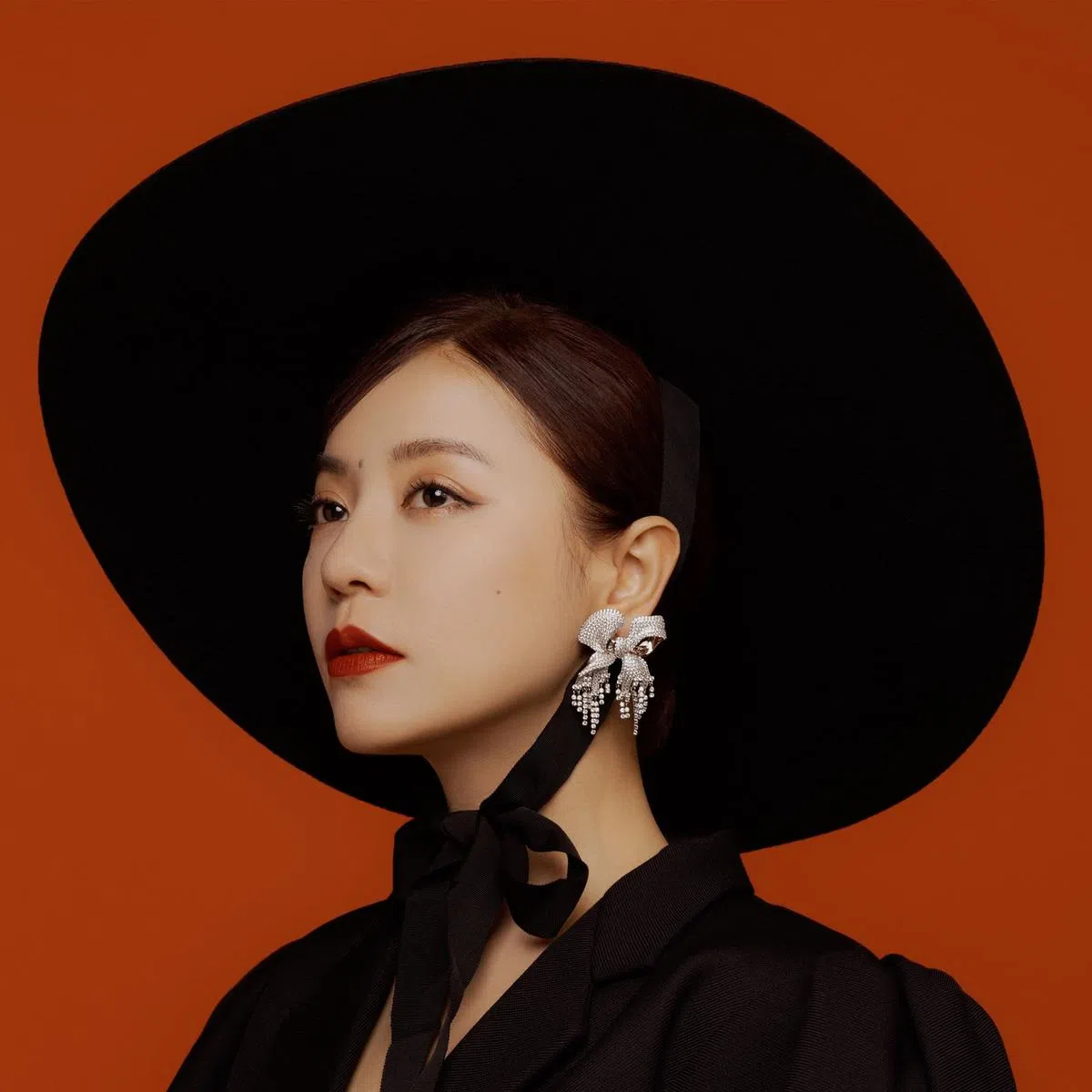 丁当出道至今演唱过的影视剧原声带数不胜数。（图/面簿）