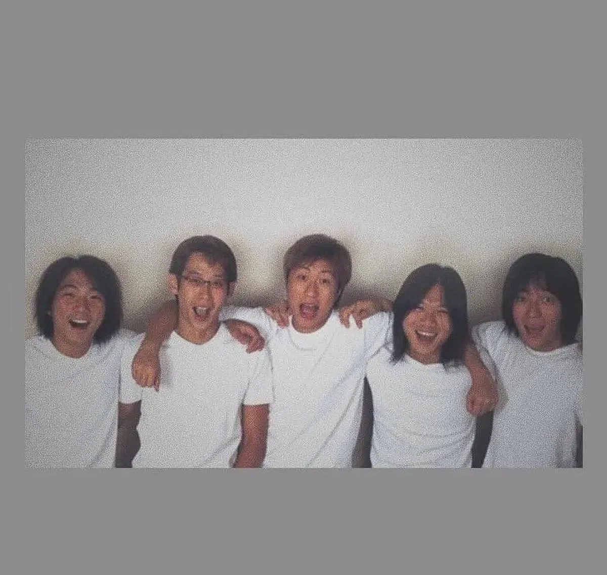 五月天团员感情好，一群兄弟互相调侃的“垃圾话”反倒成为他们的特色之一。（图/互联网）