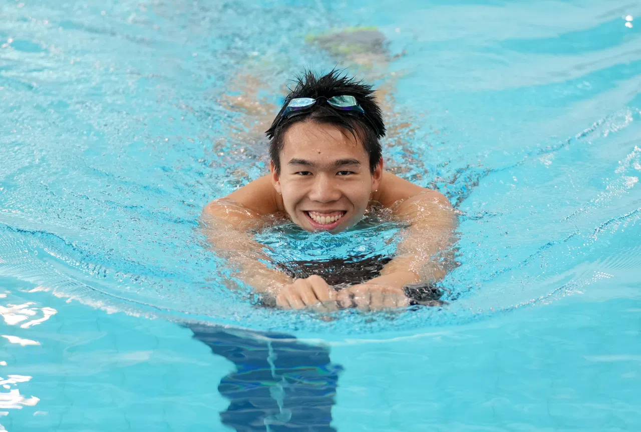 泳将陈永进是最早拿到巴黎奥运会入场券的本地运动员，他在去年5月的柬埔寨东运会上，就已经锁定奥运席位。（谢智扬摄）