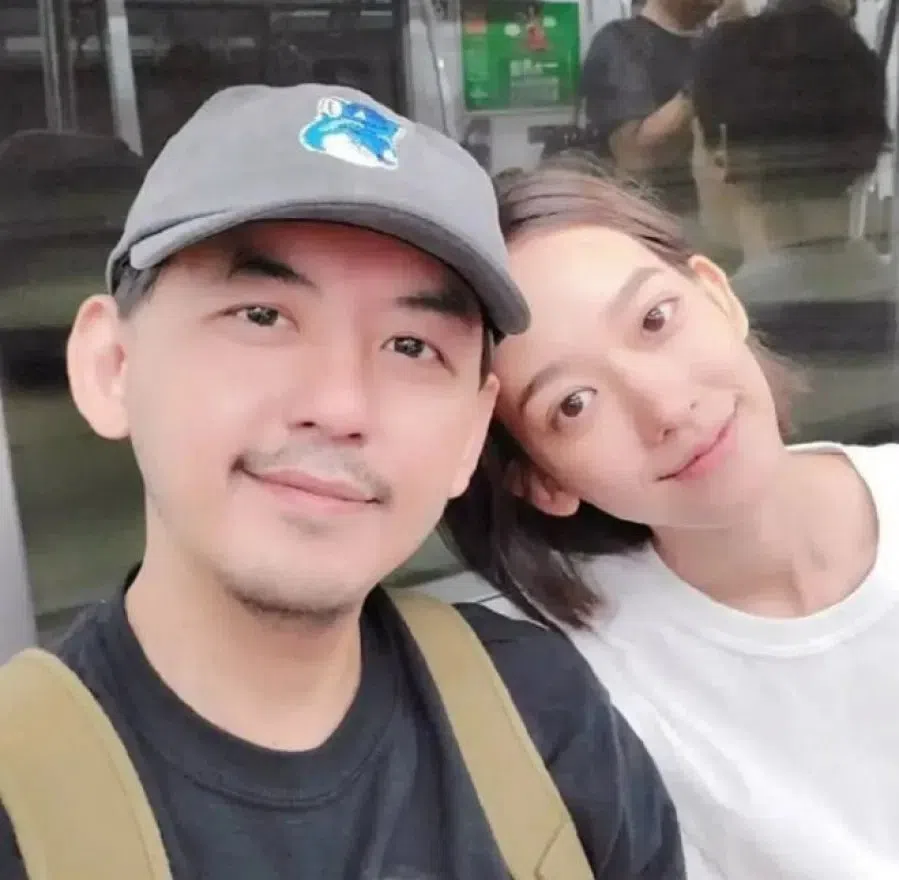 黄子佼（左）出事后妻子孟耿如（右）不离不弃。（互联网）