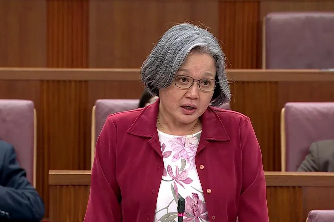 检讨报告提到的其中一个缺失，是数码部和企管局在公众表达他们的顾虑后，应更迅速地查明事件发生的原因并暂停查询功能。工人党阿裕尼集选区议员林瑞莲因此提问，年底许多公共服务人员放假，是否影响反应速度。（gov.sg视频截图）