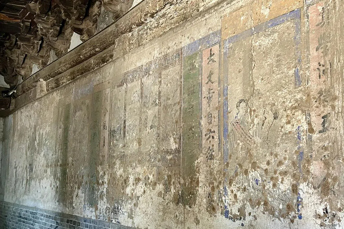 阳台宫内的壁画。（王振宇摄）