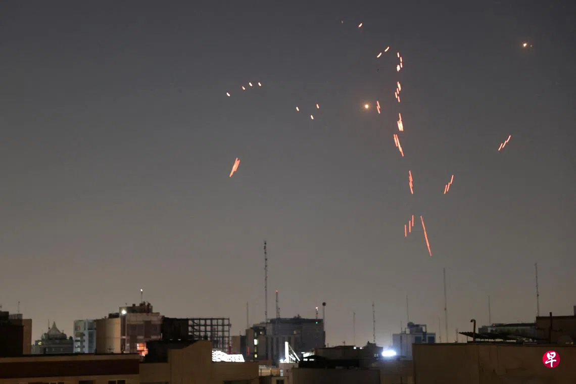 德黑兰14日凌晨再遭以色列空袭| 联合早报