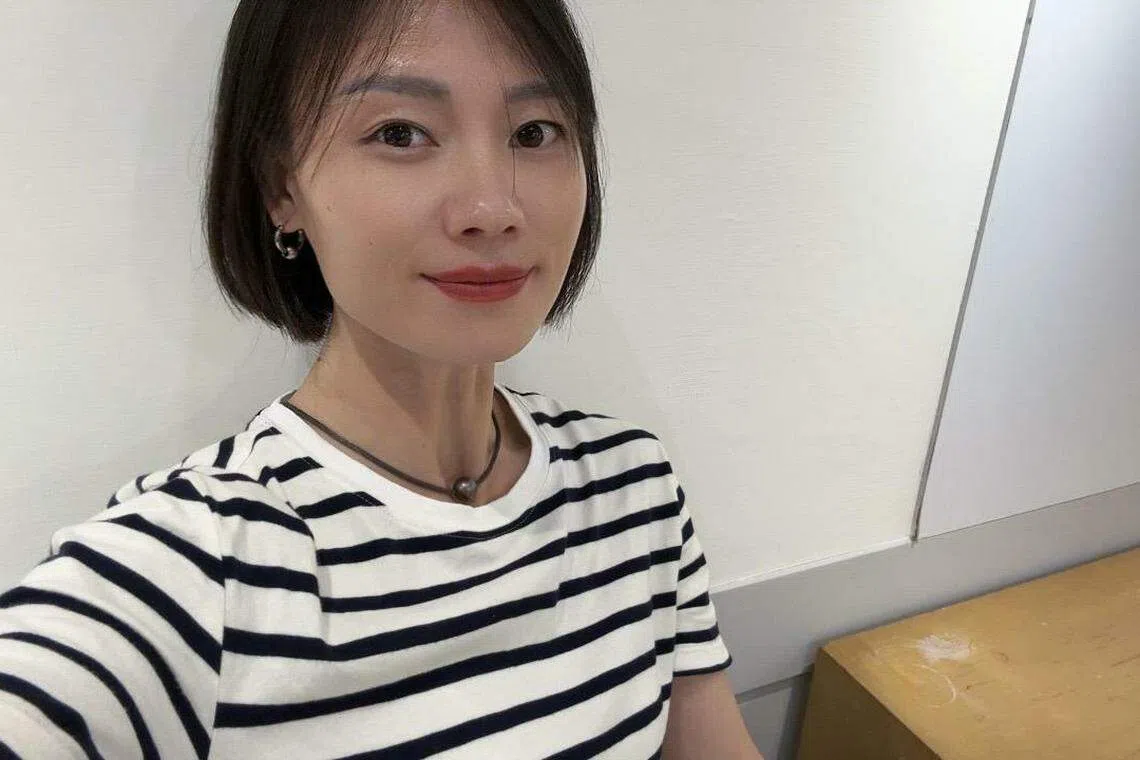 来自成都的孔燕热爱家乡和自由，但为了儿子和现任丈夫，她打算在台湾终老。（受访者提供）